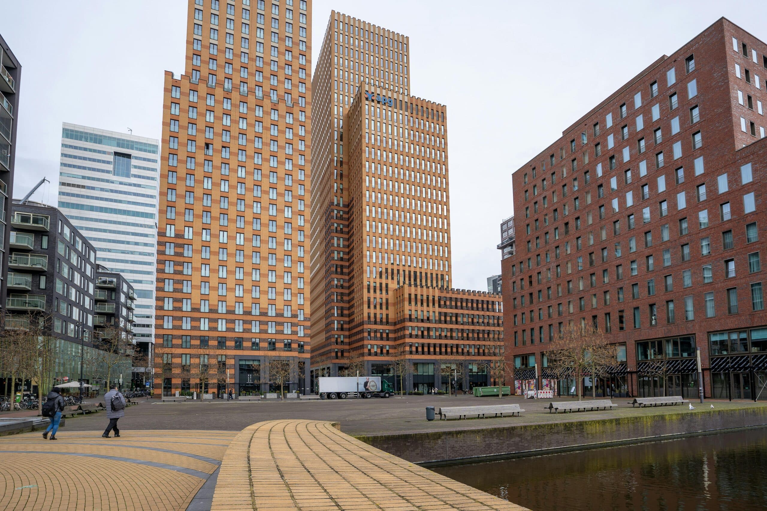 Amsterdam Zuidas Metro