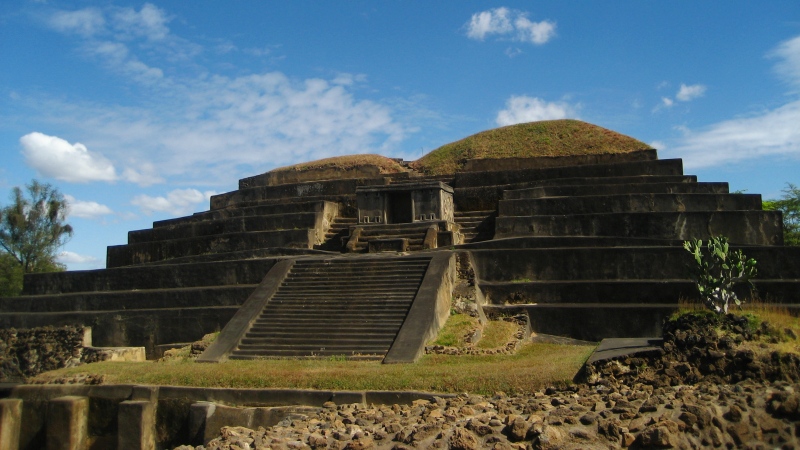 San Salvador Airport