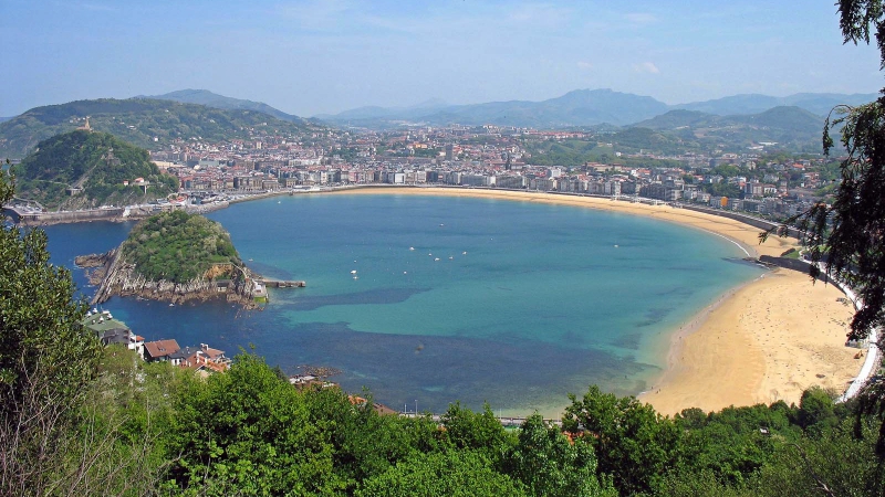 San Sebastian Downtown