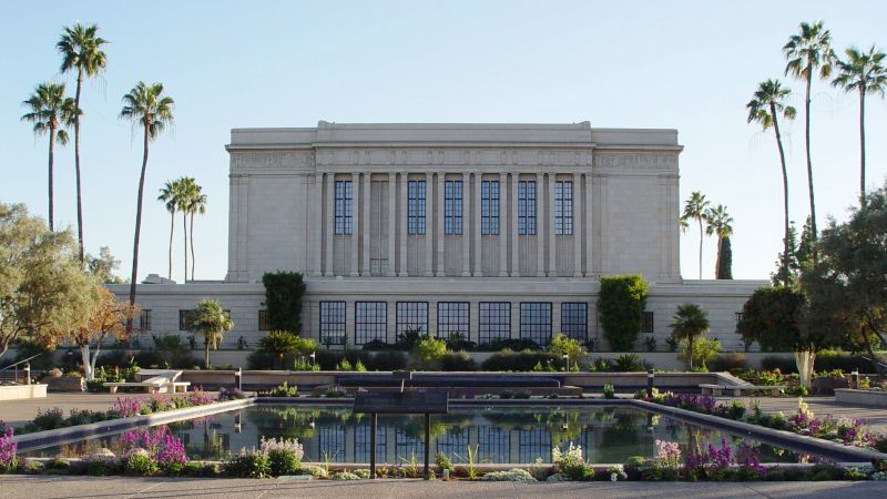 Williams Gateway Airport